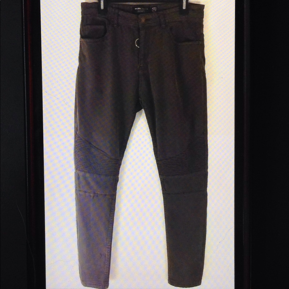 💋Bershka Super Skinny Fit Stitch Accent Jeans